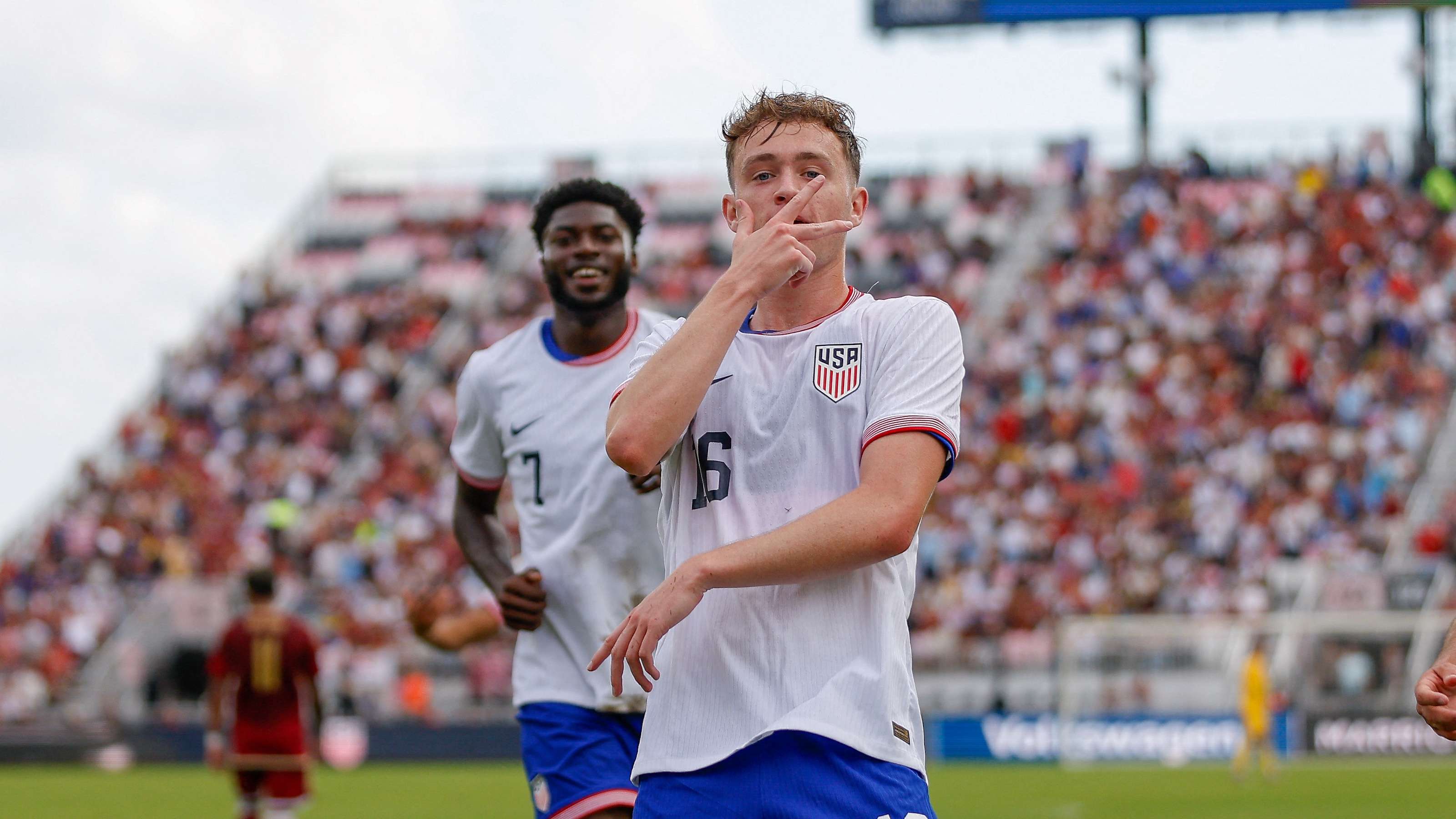 而在另一方 而在另一方