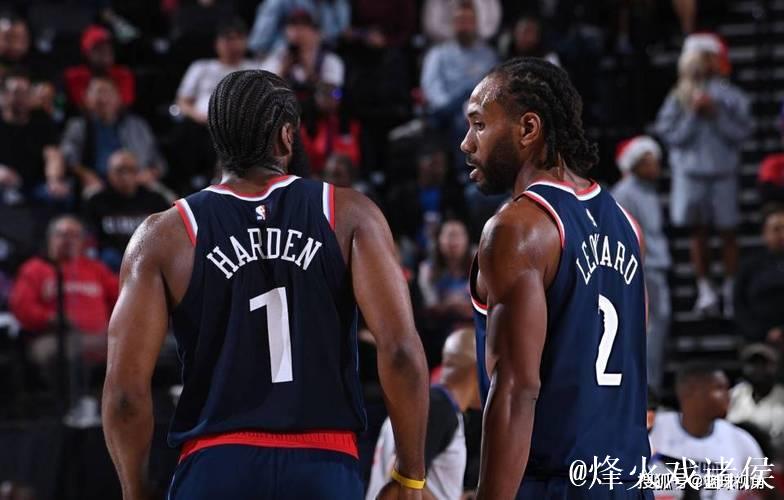 快船主场不敌灰熊遭遇4连败，哈登带伤出战贡献13分