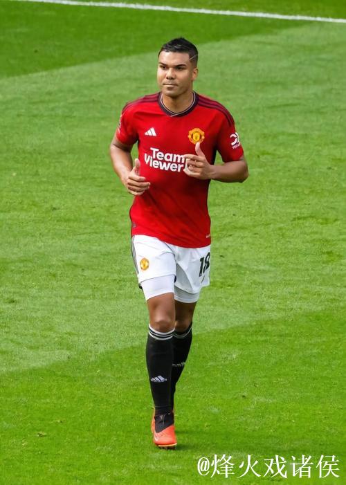 卡塞米罗本赛季联赛4球入账，追平个人英超单赛季最佳纪录