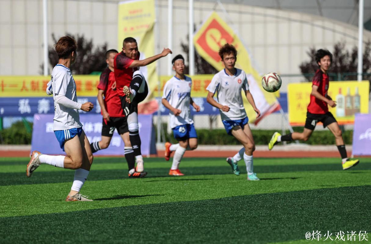 “第九届中国职工足球联赛总决赛在佛山拉开帷幕” “第九届中国职工足球联赛总决赛在佛山拉开帷幕”